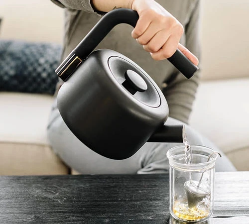 Bouilloire à Thé Clyde - Noir Mat - FELLOW 3 Bouilloire à Thé Clyde - Noir Mat - FELLOW – Image 3