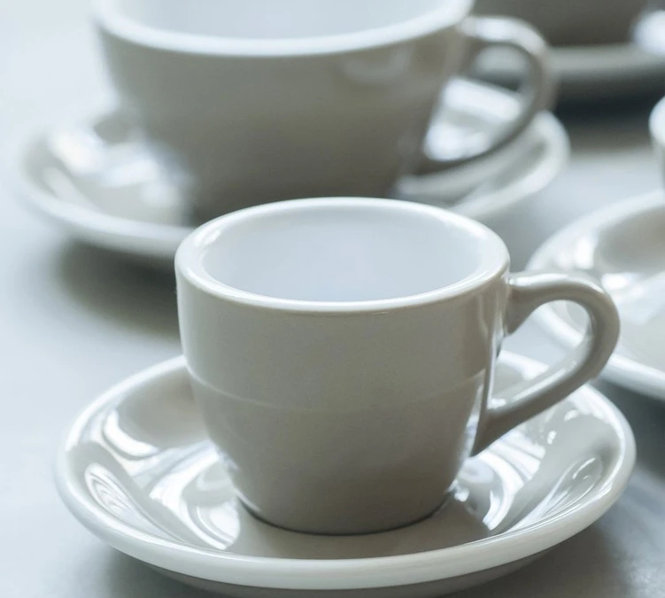 6 Tasses Cappuccino Et Sous-tasses Egg 20 Cl Denim - Loveramics 7 6 Tasses Cappuccino Et Sous-tasses Egg 20 Cl Denim - Loveramics – Image 7