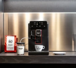 GAGGIA Magenta Milk -Magasin D'Électroménager expresso broyeur magenta milk ambiance