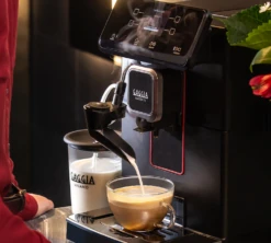 GAGGIA Magenta Milk -Magasin D'Électroménager expresso broyeur magenta milk cafe au lait