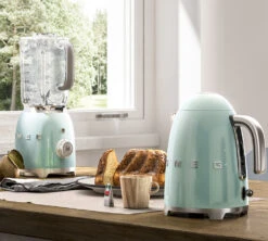 Bouilloire KLF04PGEU Température Réglable Noir 1,7 L + Offre Cadeau - SMEG -Magasin D'Électroménager i 1