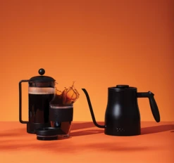 Bouilloire Traditionnelle Gooseneck - Inox Cuivré à Long Bec - 1L - BODUM -Magasin D'Électroménager image secondaire 89622 1