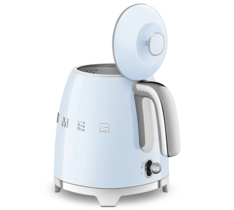 Mini Bouilloire SMEG KLF05PBEU - Bleu Azur 0,8 L + Offre Cadeau 6 Mini Bouilloire SMEG KLF05PBEU - Bleu Azur 0,8 L + Offre Cadeau – Image 6