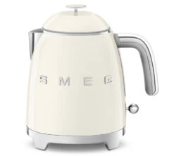 Mini Bouilloire SMEG - Crème - KLF05CREU 0,8 L + Offre Cadeau