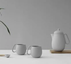 Lot De 2 Tasses En Porcelaine Light Grey Nina 28cl - Viva Scandinavia 3 Lot De 2 Tasses En Porcelaine Light Grey Nina 28cl - Viva Scandinavia -Magasin D'Électroménager tasses grises