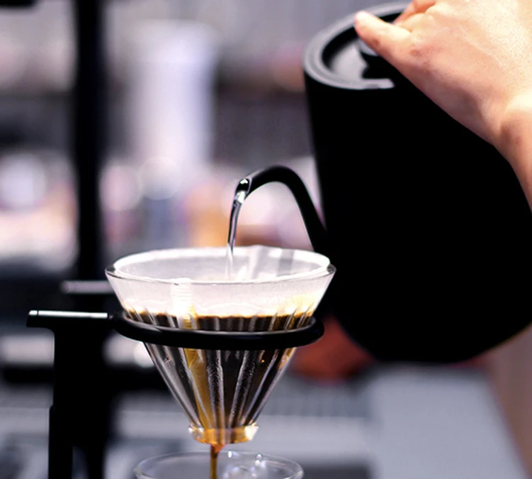 Bouilloire à Température Réglable - TIMEMORE - Fish Smart Black 60cl 2 Bouilloire à Température Réglable - TIMEMORE - Fish Smart Black 60cl – Image 2